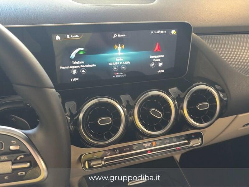 Mercedes-Benz Classe B - W247 2018 Diesel B 180 d Sport Extra auto