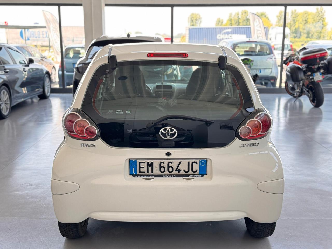Toyota Aygo 1.0 12V VVT-i 5 porte Tobasco
