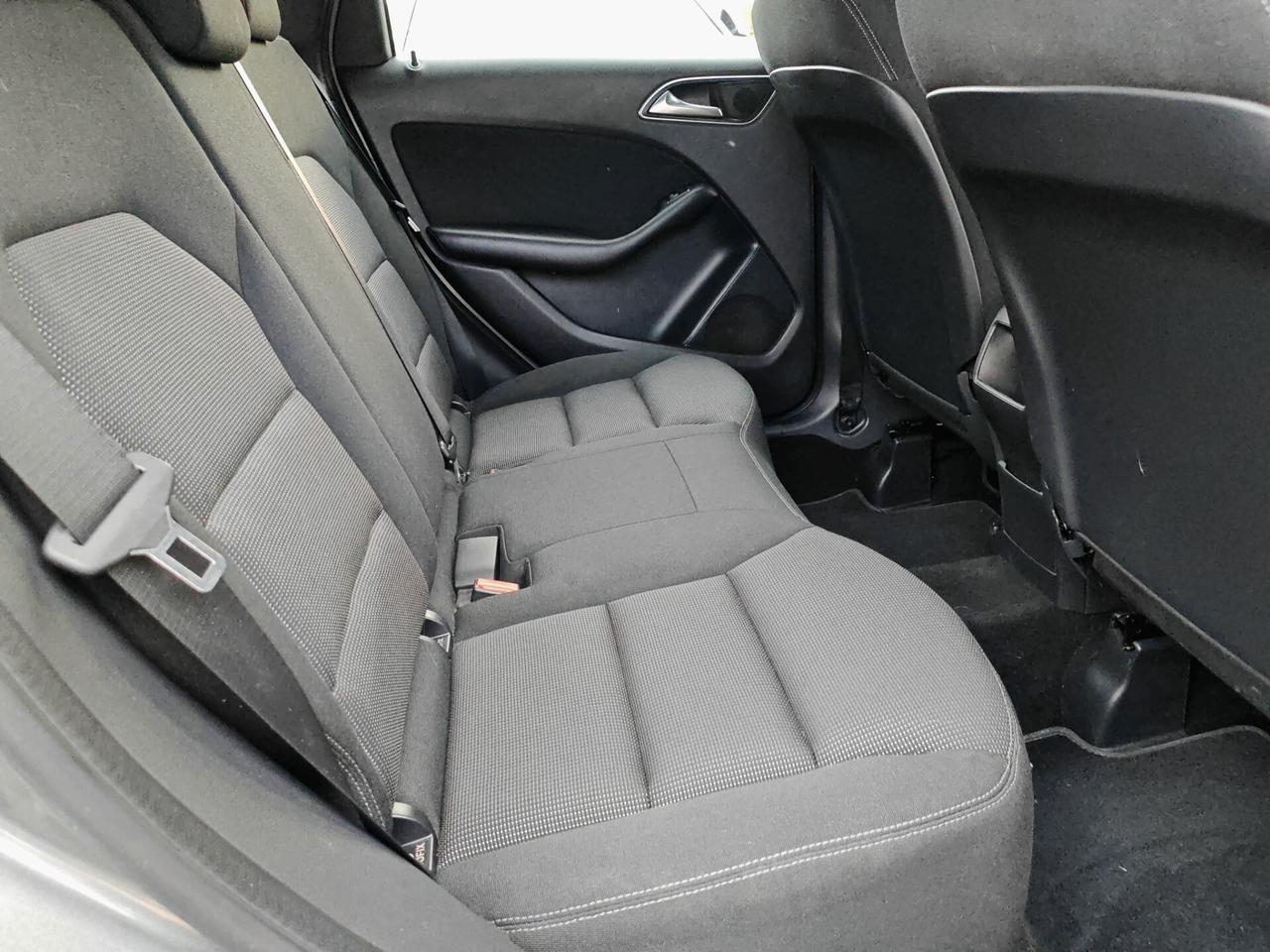 Mercedes-benz B 180CDI Executive 2013