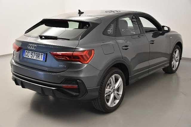 Audi Q3 Q3 SPB 40 TFSI quattro S tronic S line edition