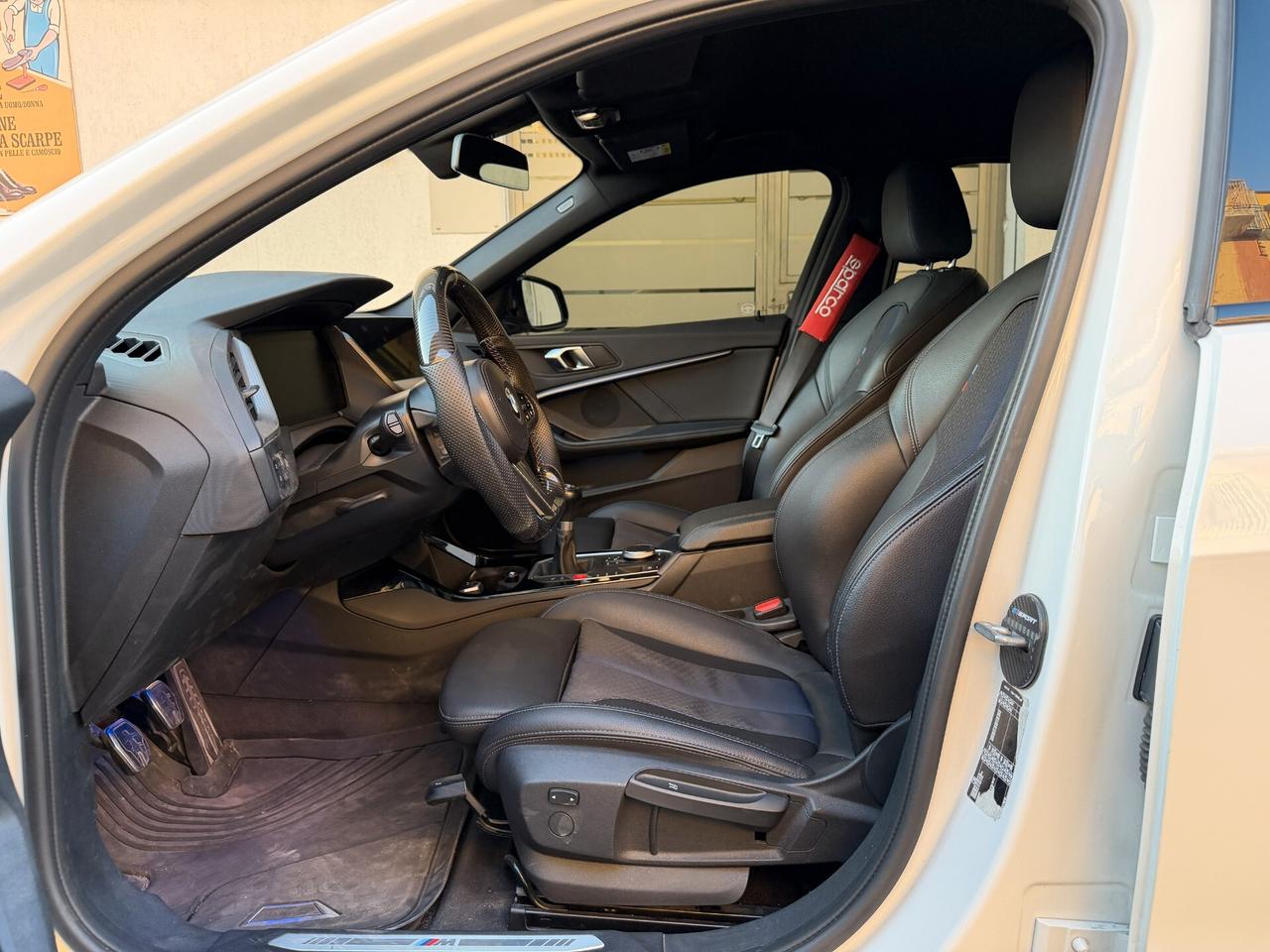 Bmw 116 116d 5p. Msport