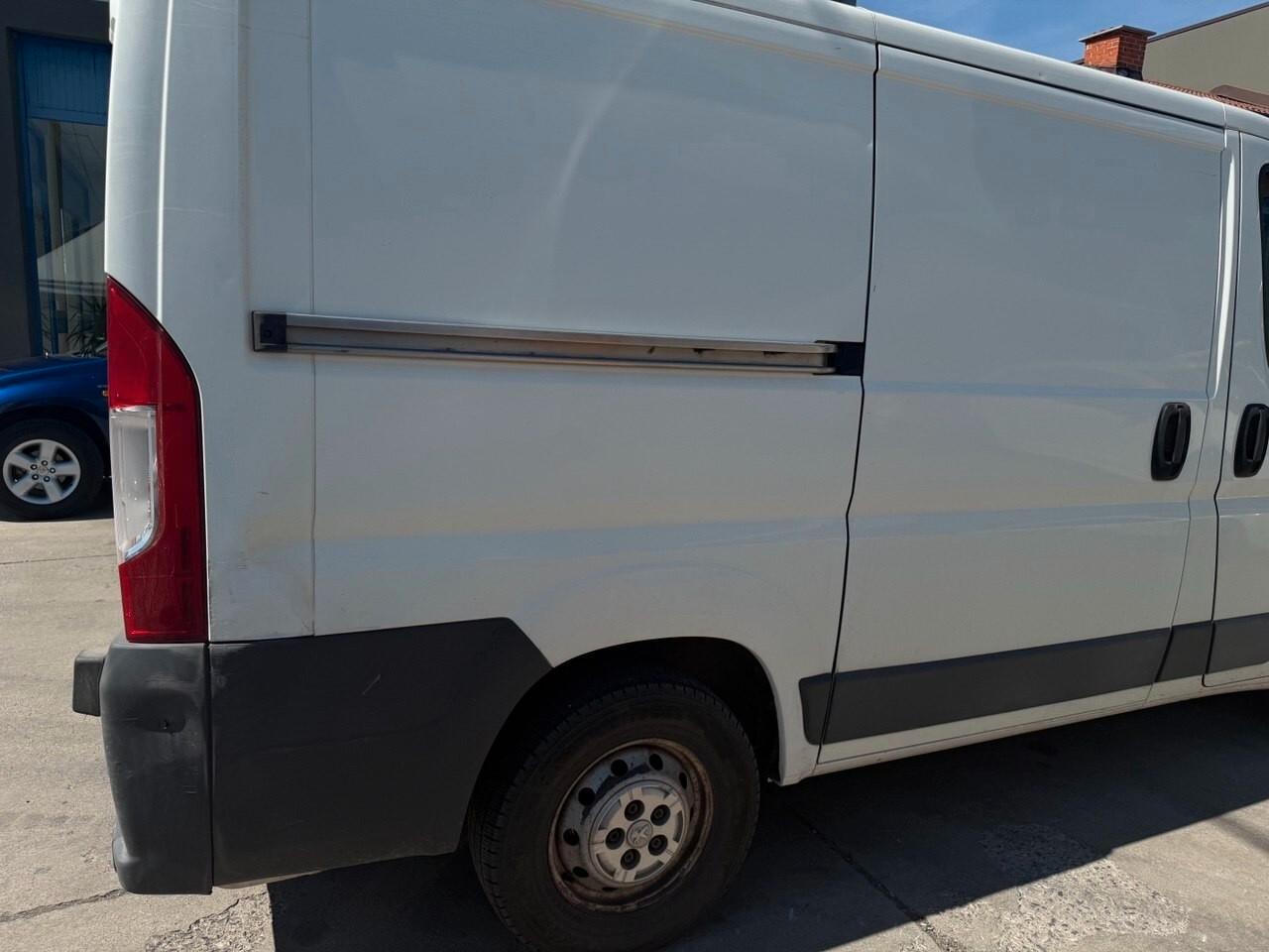 Peugeot Boxer 328 2.2 HDi/110CV FAP PC-TN Furgone