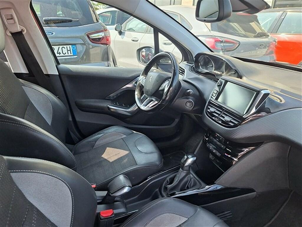 Peugeot 2008 1.2 PureTech Allure