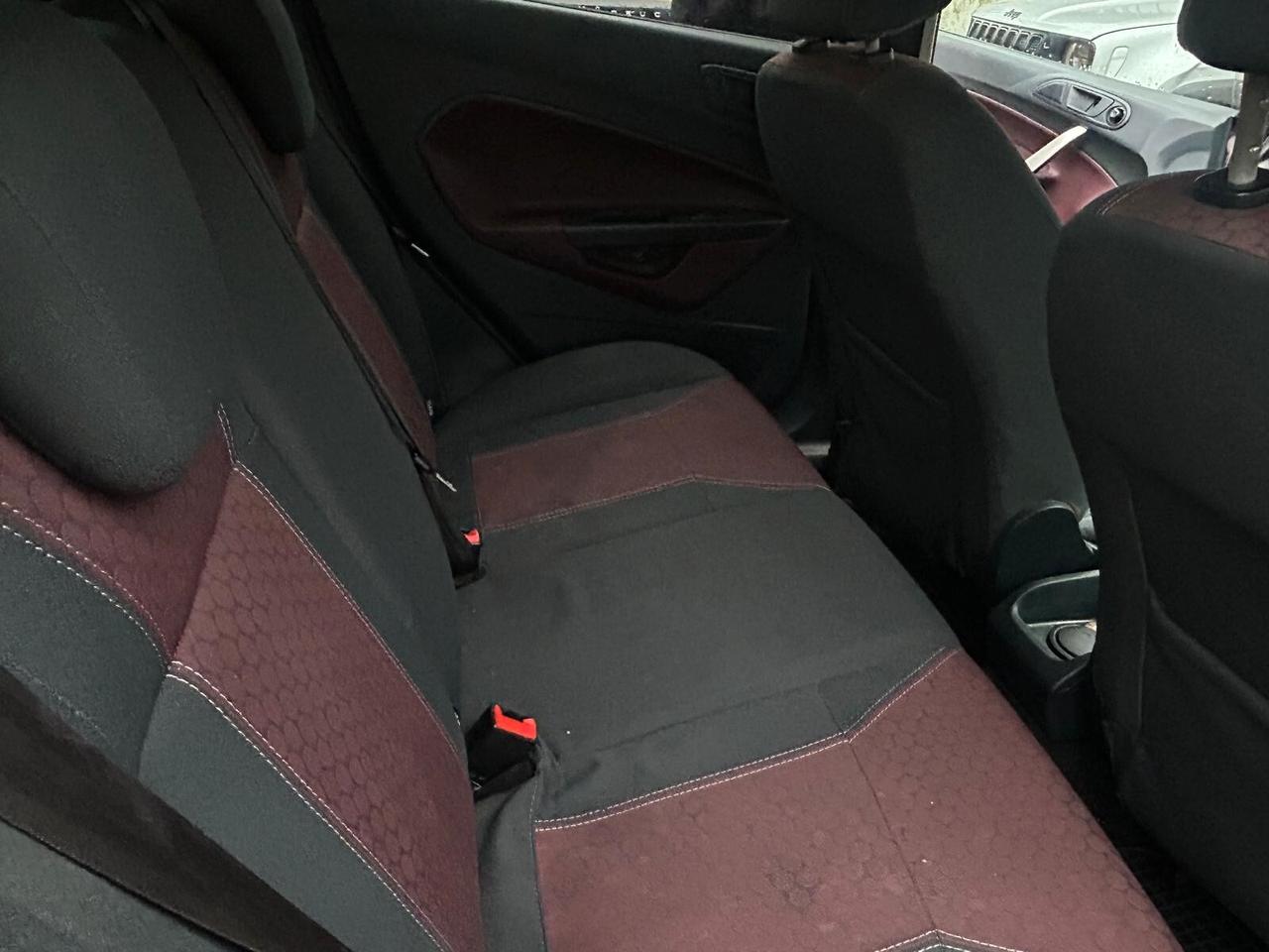 Ford Fiesta 1.2 82 CV 5 porte Titanium