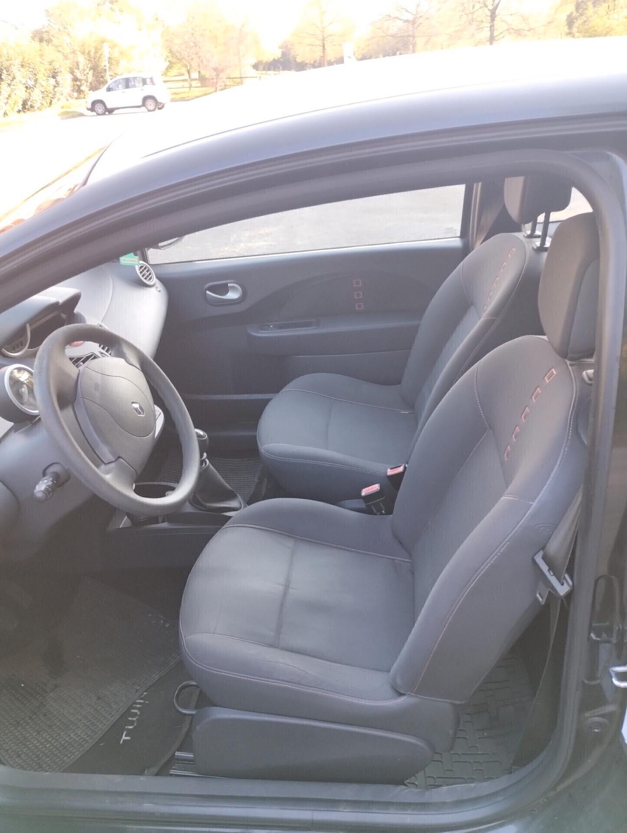 Renault Twingo 1.2 Le Iene NEOPATENTATI