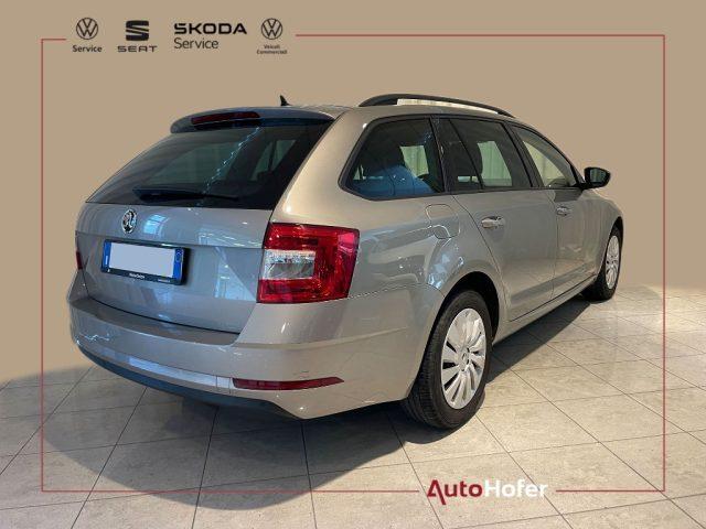 SKODA Octavia 1.6 TDI Executive Front Assist Navi Bluetooth