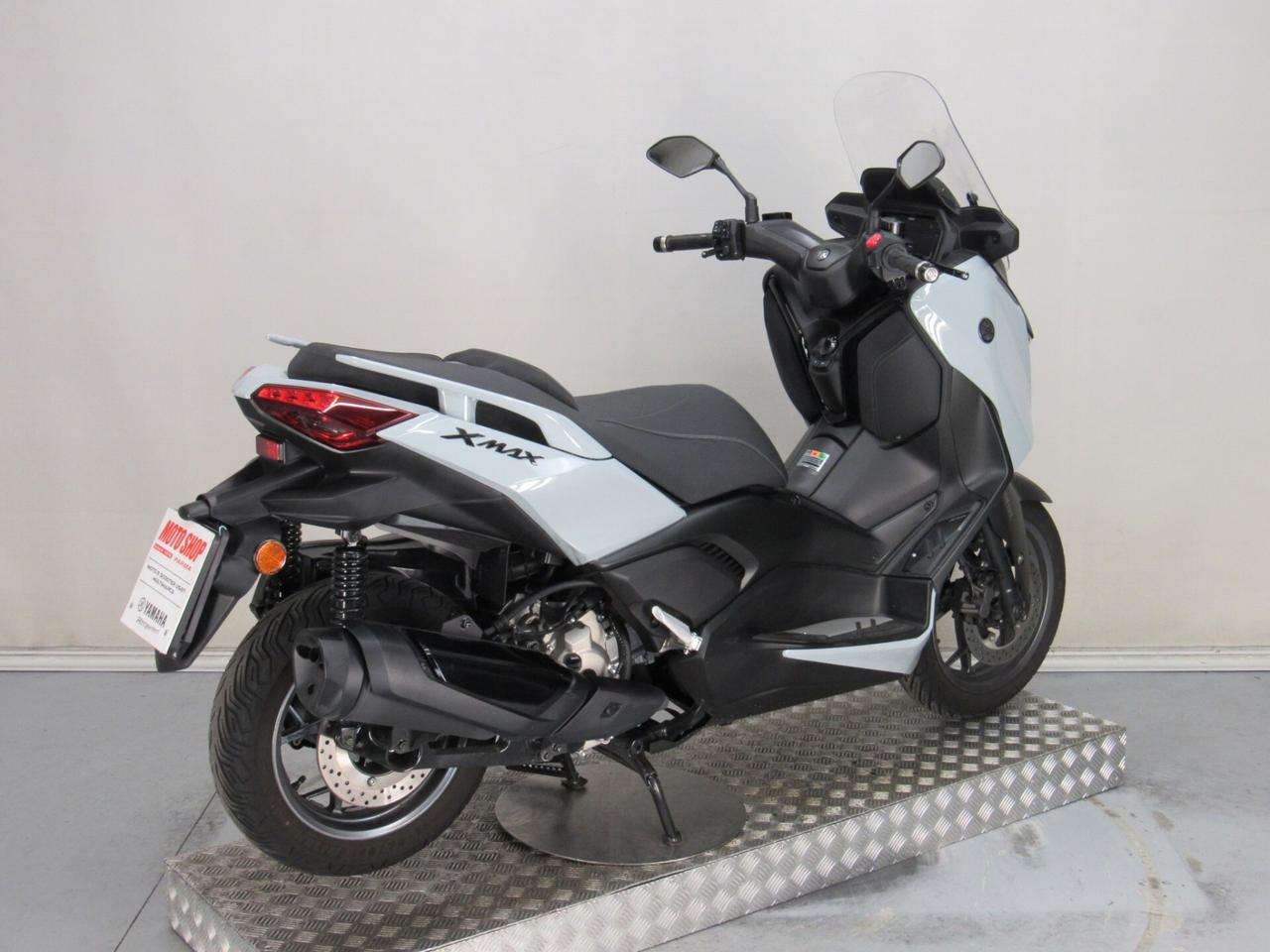 Yamaha X-Max 300 ABS TECH MAX CERAMIC GERY