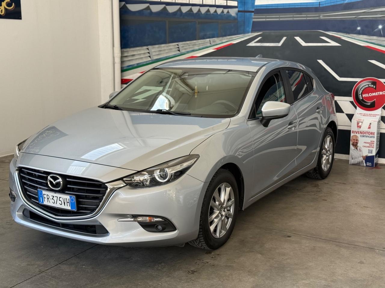 Mazda 3 1.5 Skyactiv-D 90.000KM
