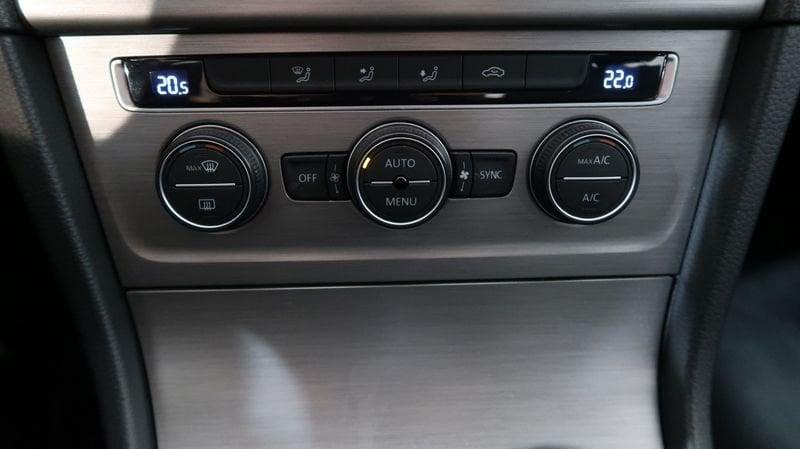 Volkswagen Golf Golf 5p 1.6 tdi (btdi) Comfortline 110cv