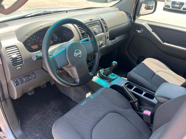 NISSAN Navara 2.5 dCi 4 porte Double Cab LE