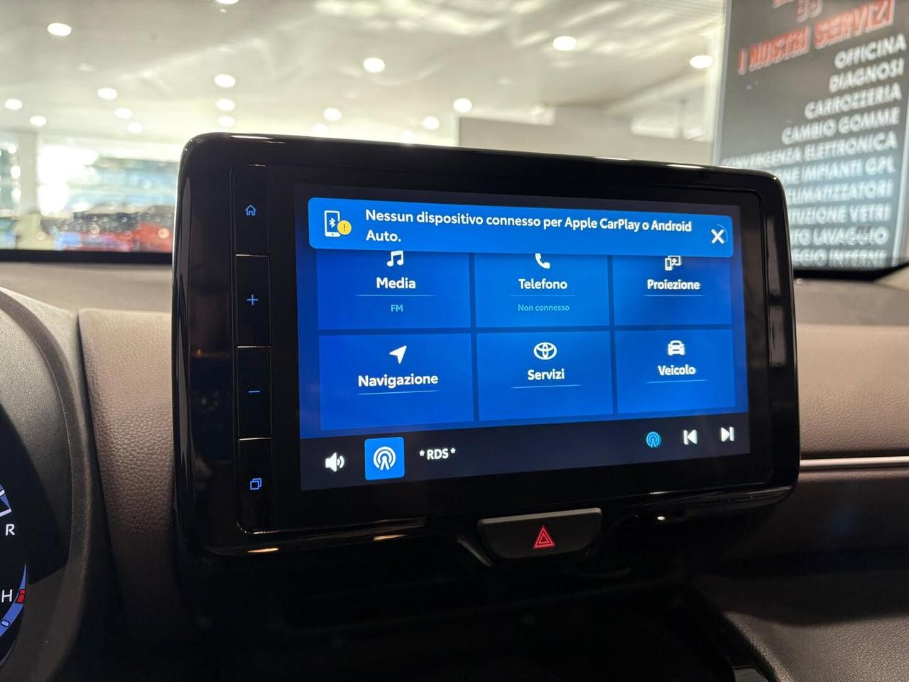 Toyota Yaris Cross 1.5h Lounge fwd 116cv e-cvt