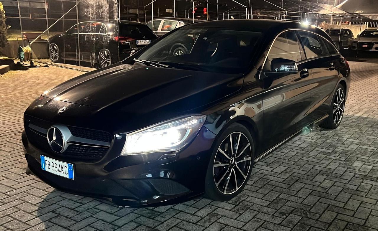 Mercedes-benz C 220 Dark night Premium