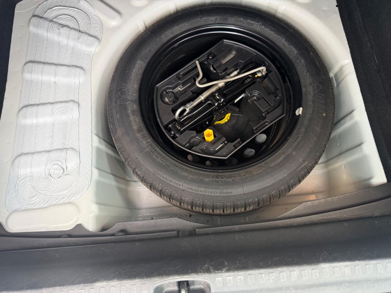 Citroen C4 1.6 HDi 90 Business PDC Unicoproprietario