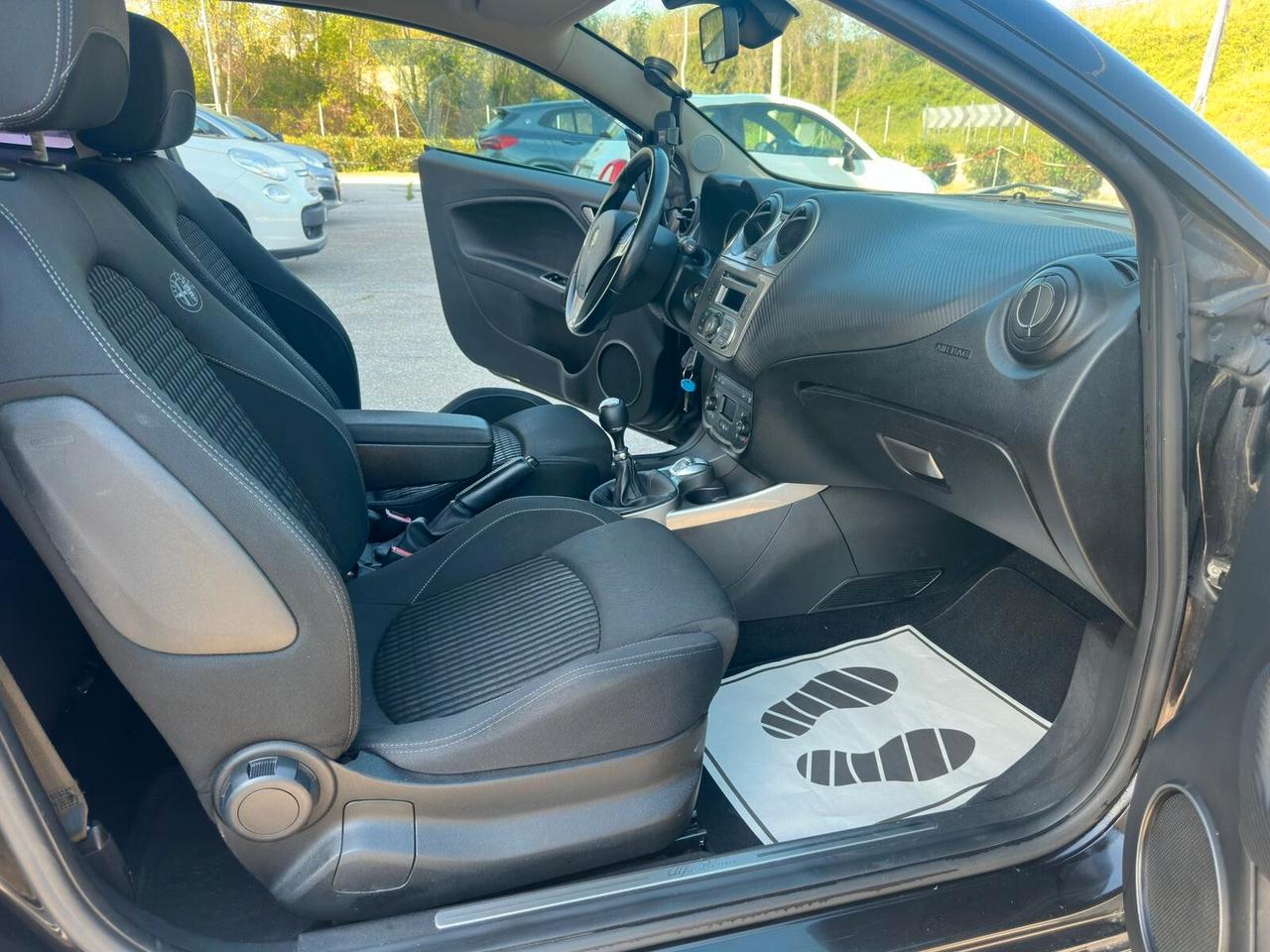 Alfa Romeo MiTo 1.3 JTDm-2 95 CV S&S Distinctive