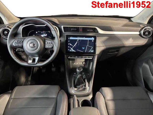 MG ZS MG 1.5L 5MT LUXURY Classic Benzina - Cosmic Silve