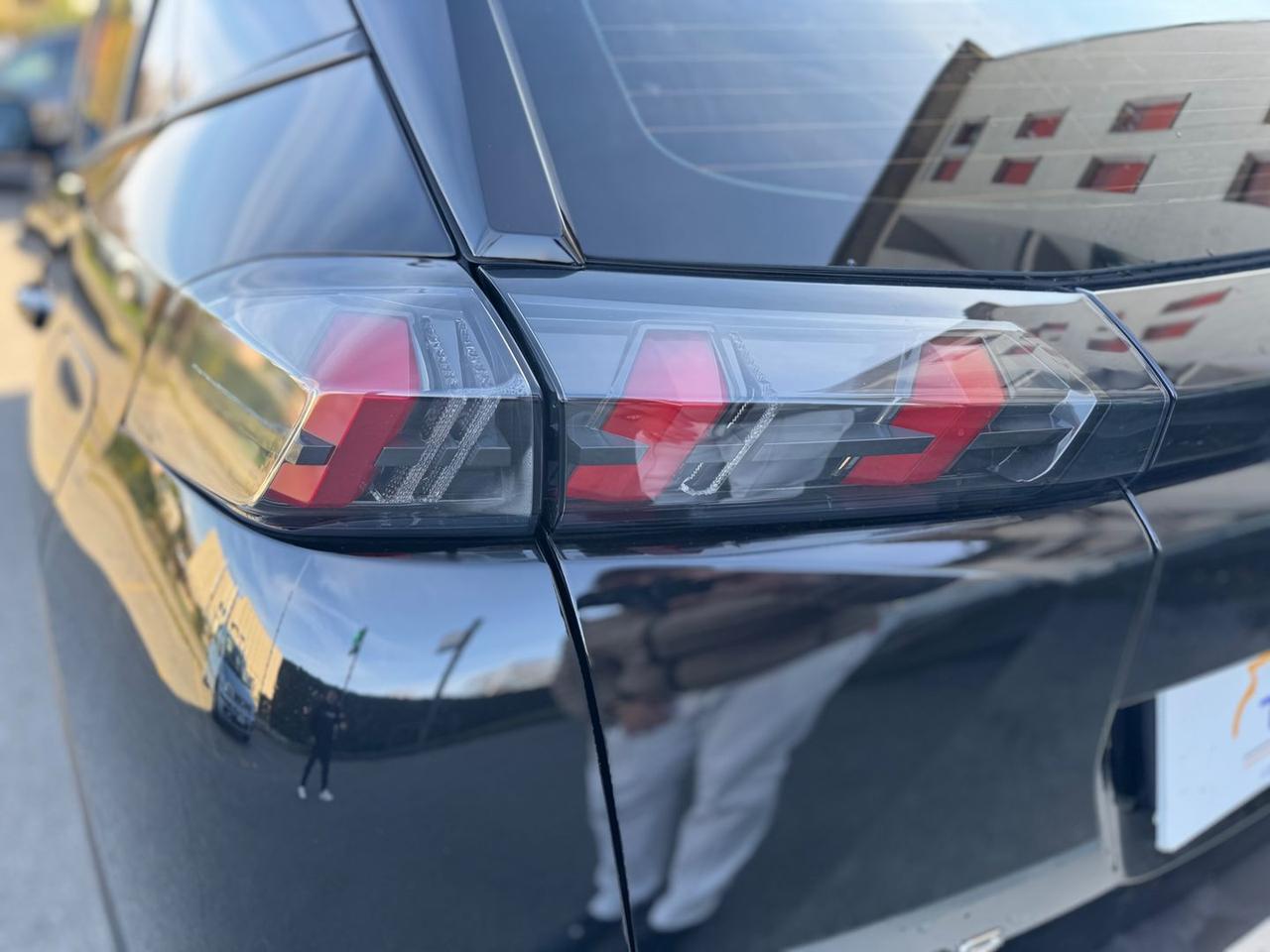 Peugeot 2008 Active Pack 1.2 PureTech 100 #8148