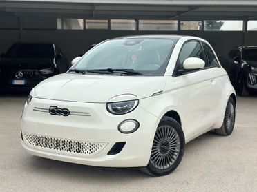 Fiat 500 500e Berlina 42 kWh