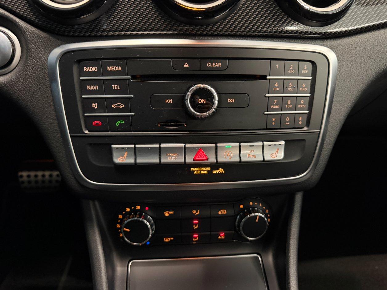 Mercedes GLA 200 Night Edition auto