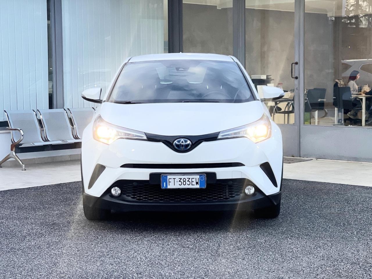 Toyota C-HR 1.8 Hybrid E-CVT 98CV E6 Neo - 2018