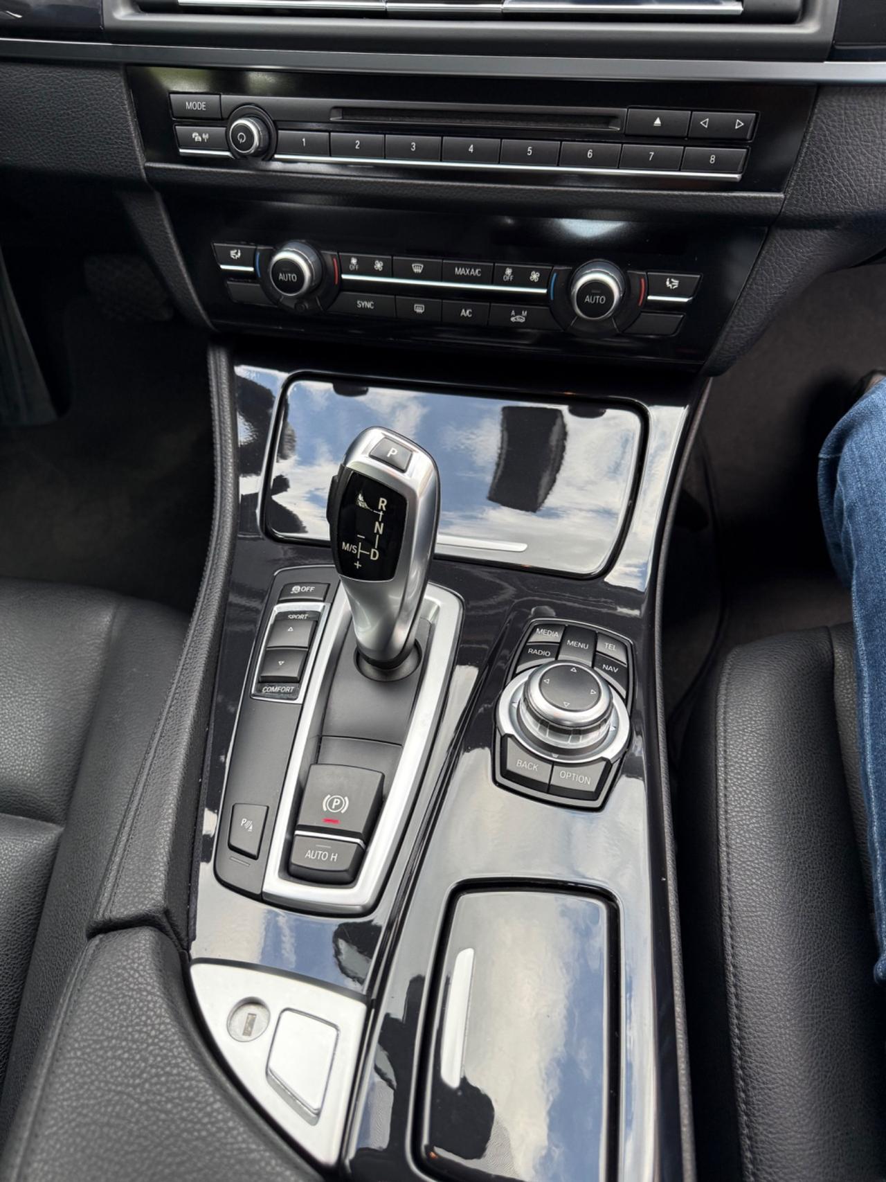 Bmw 520d Berlina 190CV Sport LED-AUTOMAT