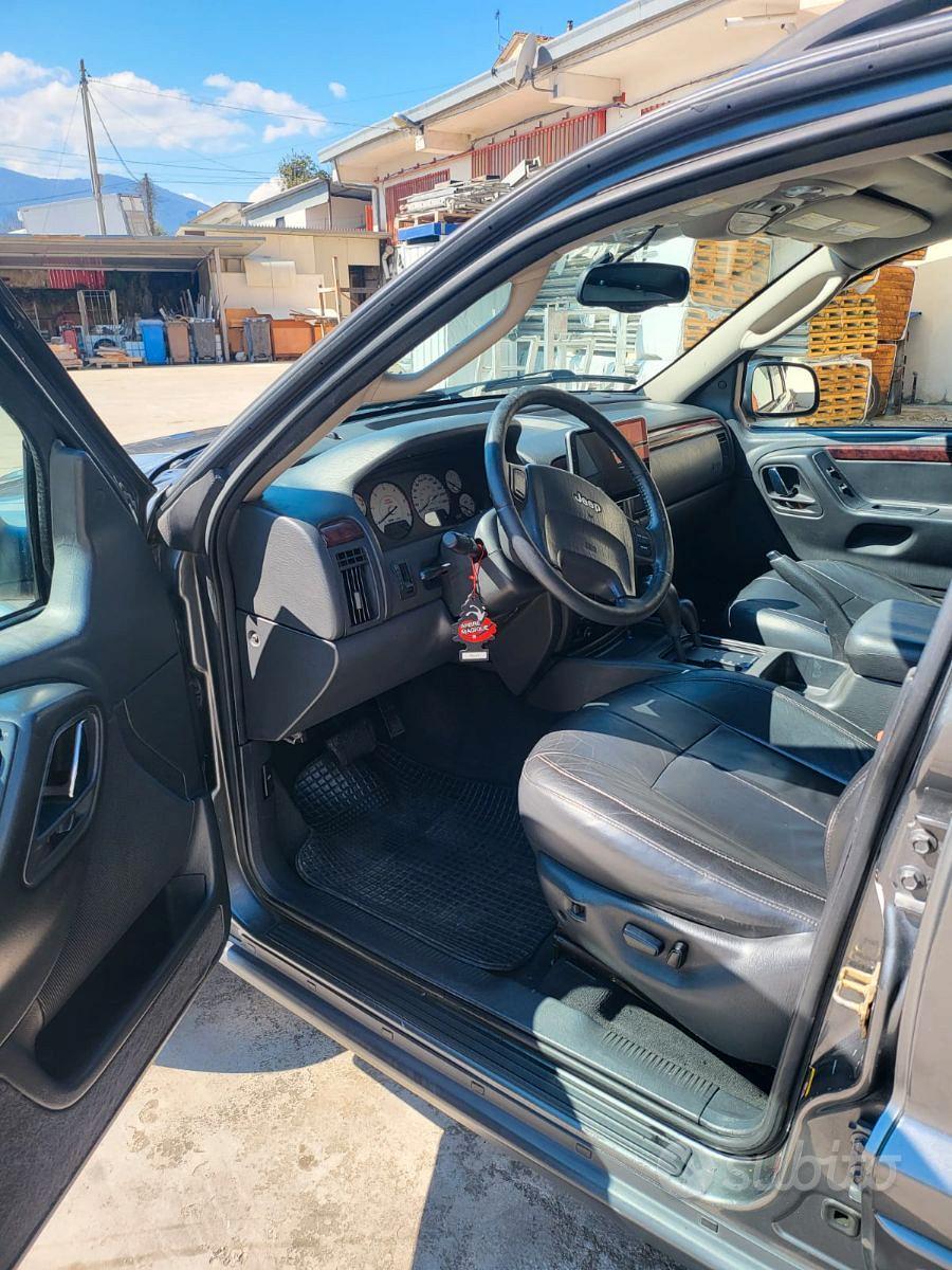 JEEP GRAN CHEROKEE