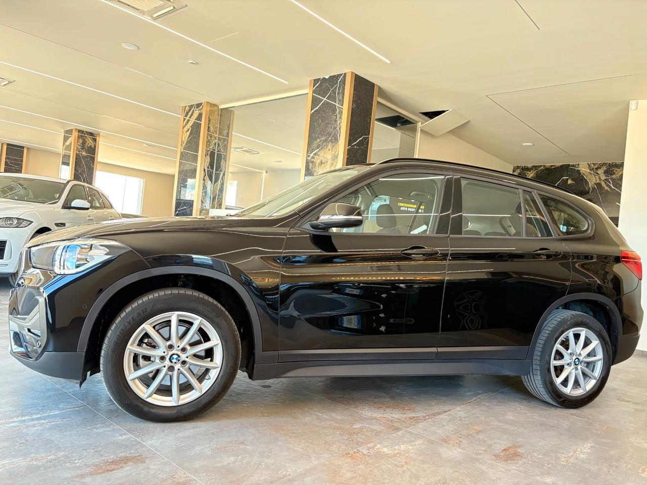 Bmw X1 sDrive18d Advantage