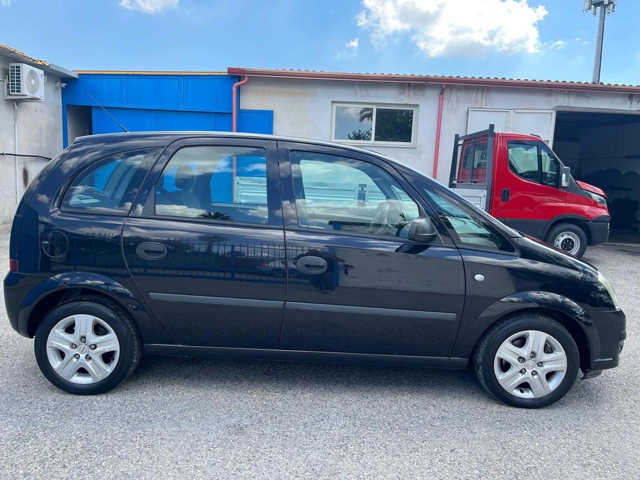 Opel Meriva 1.4 gpl - full-2010