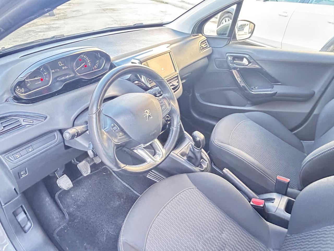 Peugeot 208 1200 ALLURE neopatentati 90000 km