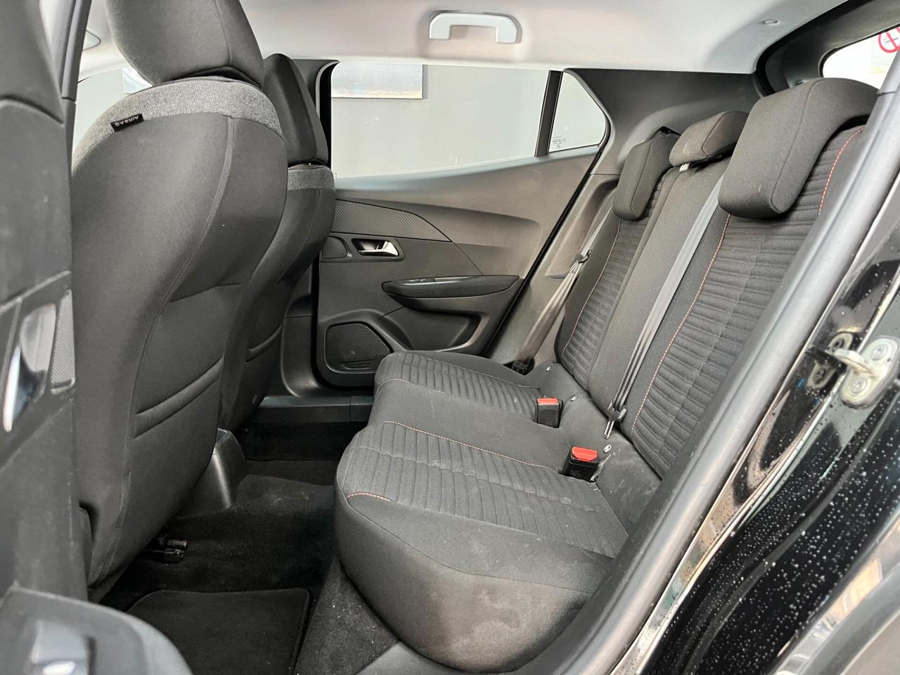 Peugeot 2008 BlueHDi Active Pack KM 74.900 - 2021