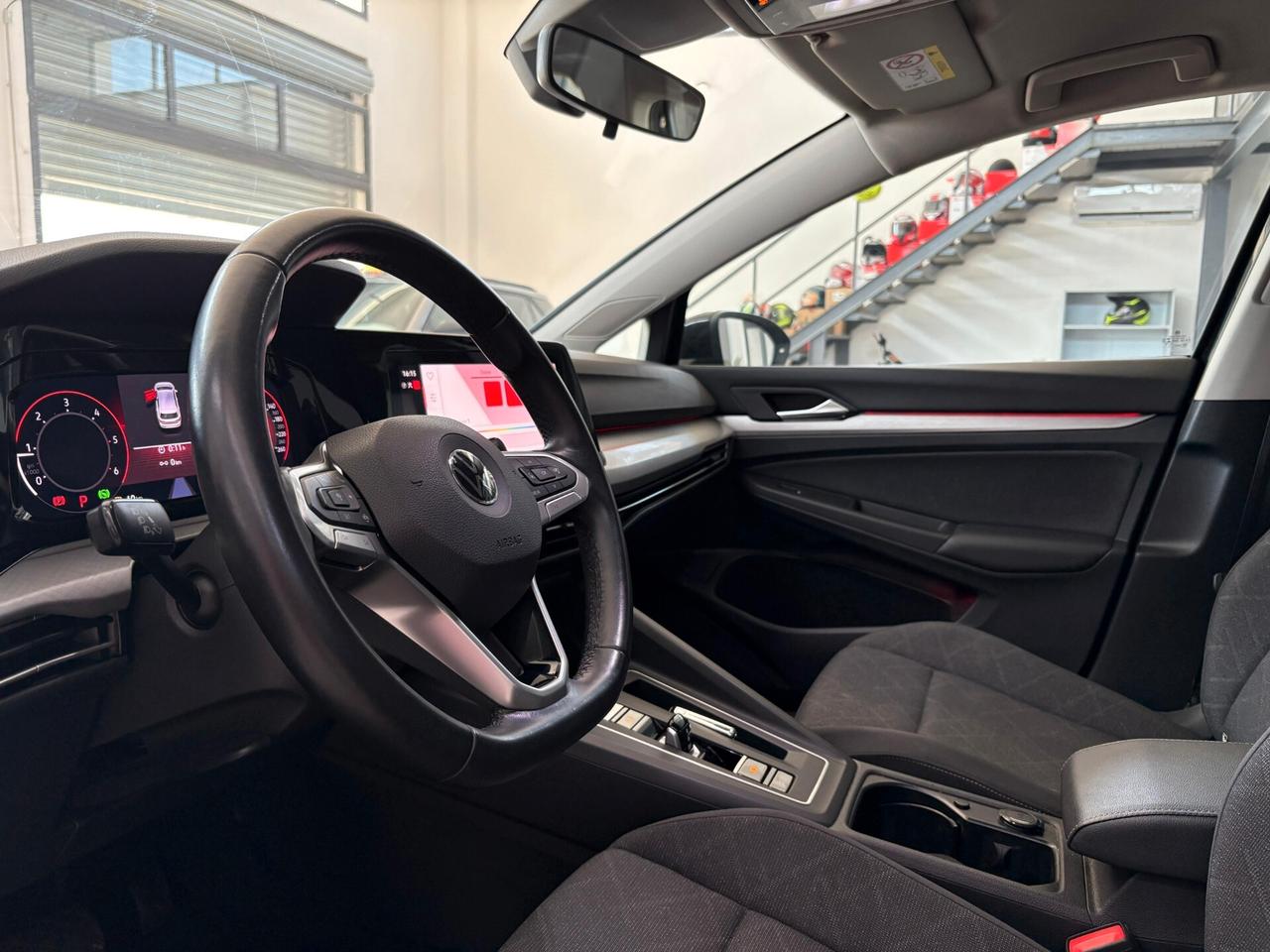 Volkswagen Golf 2.0 TDI 115 CV SCR Life