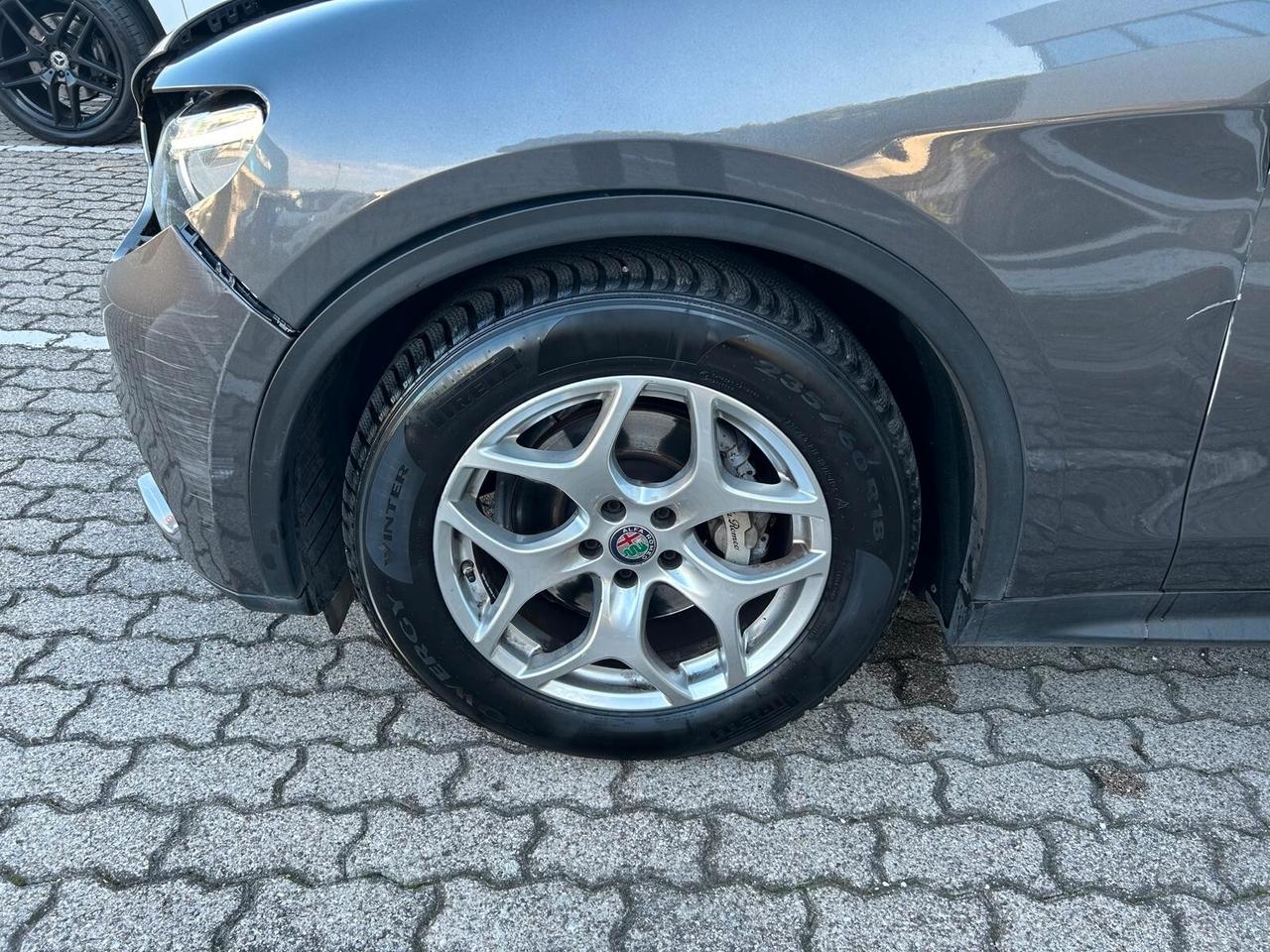 Alfa Romeo Stelvio 2.2 t rwd 160cv auto DANNEGGIATA
