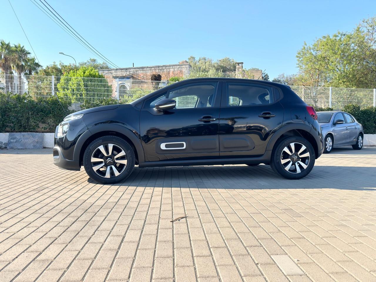 Citroen C3 1.2 Benzina Shine 2022