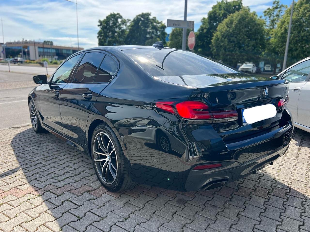 Bmw serie 5 M-Sport 520d 190cv.