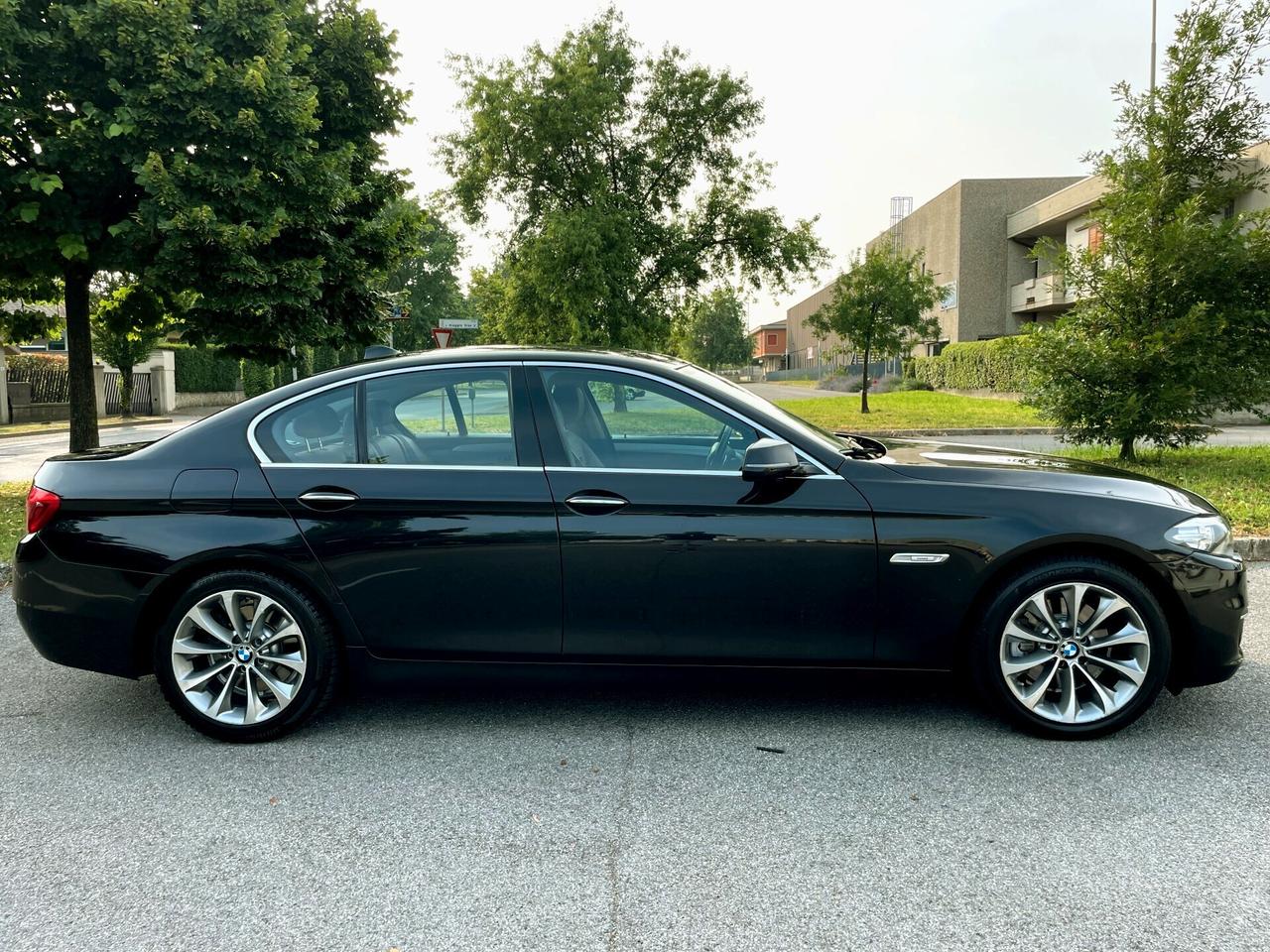 BMW 520d aut. 4x4-BERLINA-Euro 6-Tagl.BMW-FULL