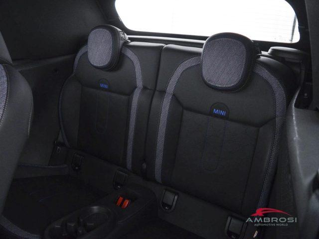 MINI Cabrio Cooper 2.0 C Favoured auto