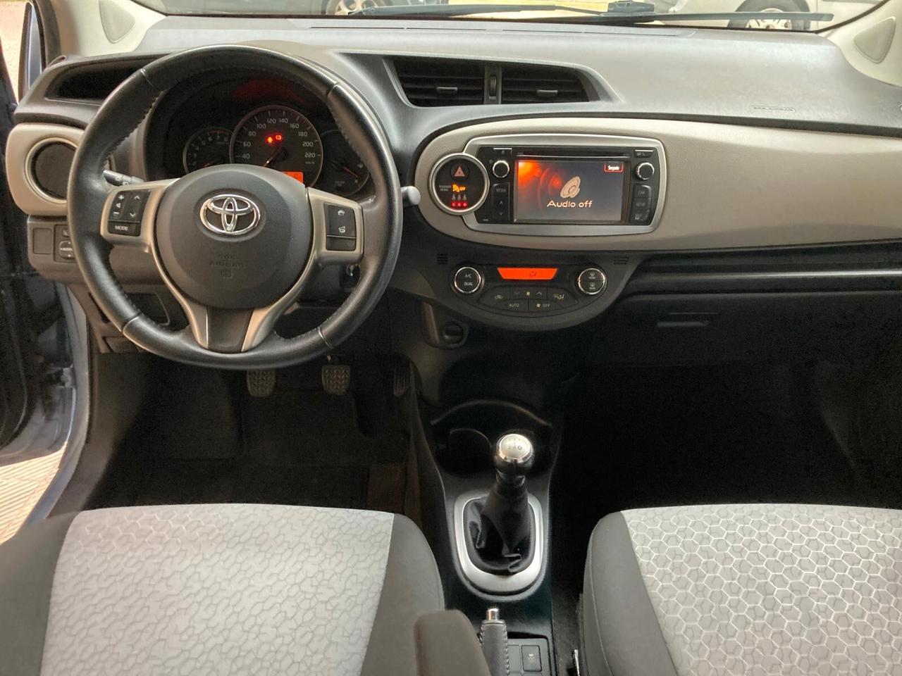 Toyota Yaris 1.0 - 100000km! - 2012
