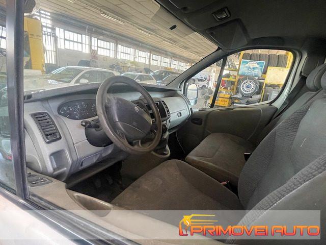 RENAULT Trafic 1.9 dCi/100CV L1 H1 Furg.