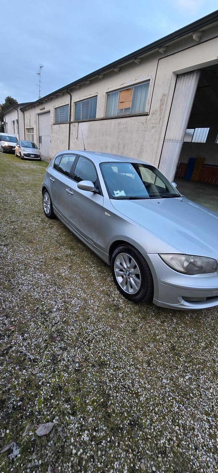 Bmw 120 120d cat 5 porte Futura DPF