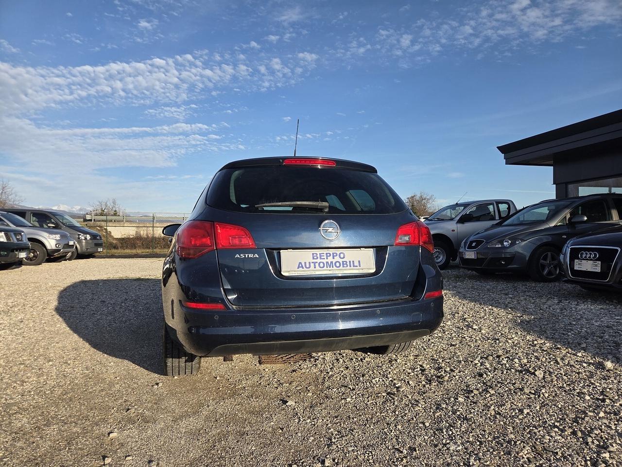OPEL ASTRA 1.6 BENZINA