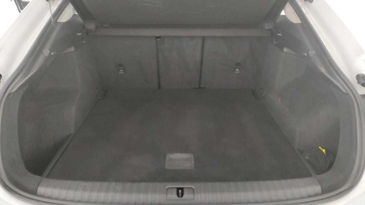 AUDI Q3 I 2019 Sportback - Q3 Sportback 35 1.5 tfsi mhev Business Plus s-tronic