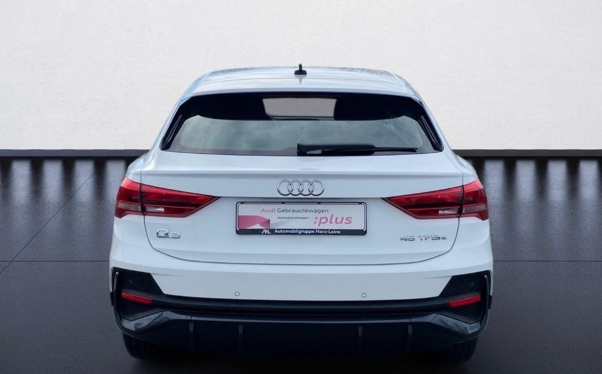 Audi Q3 Sportback 45TFSI e NAVI/VIRTUAL/SHZ/PDC