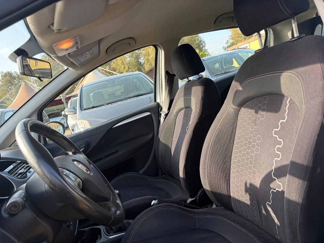 FIAT PUNTO EVO 1.2 69CV ANNO 2015 129.000 KM GARANTITA