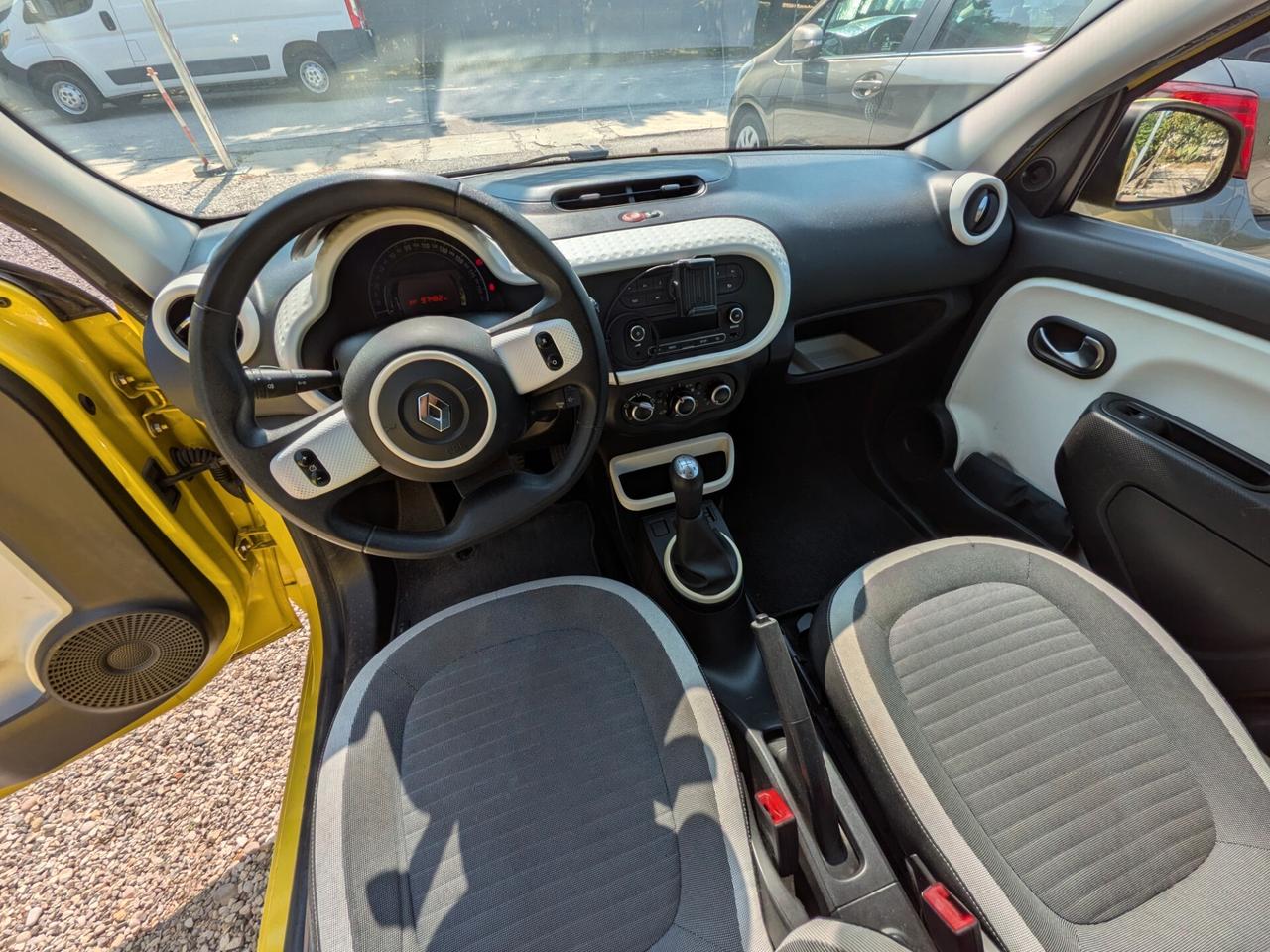 Renault Twingo ZEN 1.0 benzina adatta a neopatentati