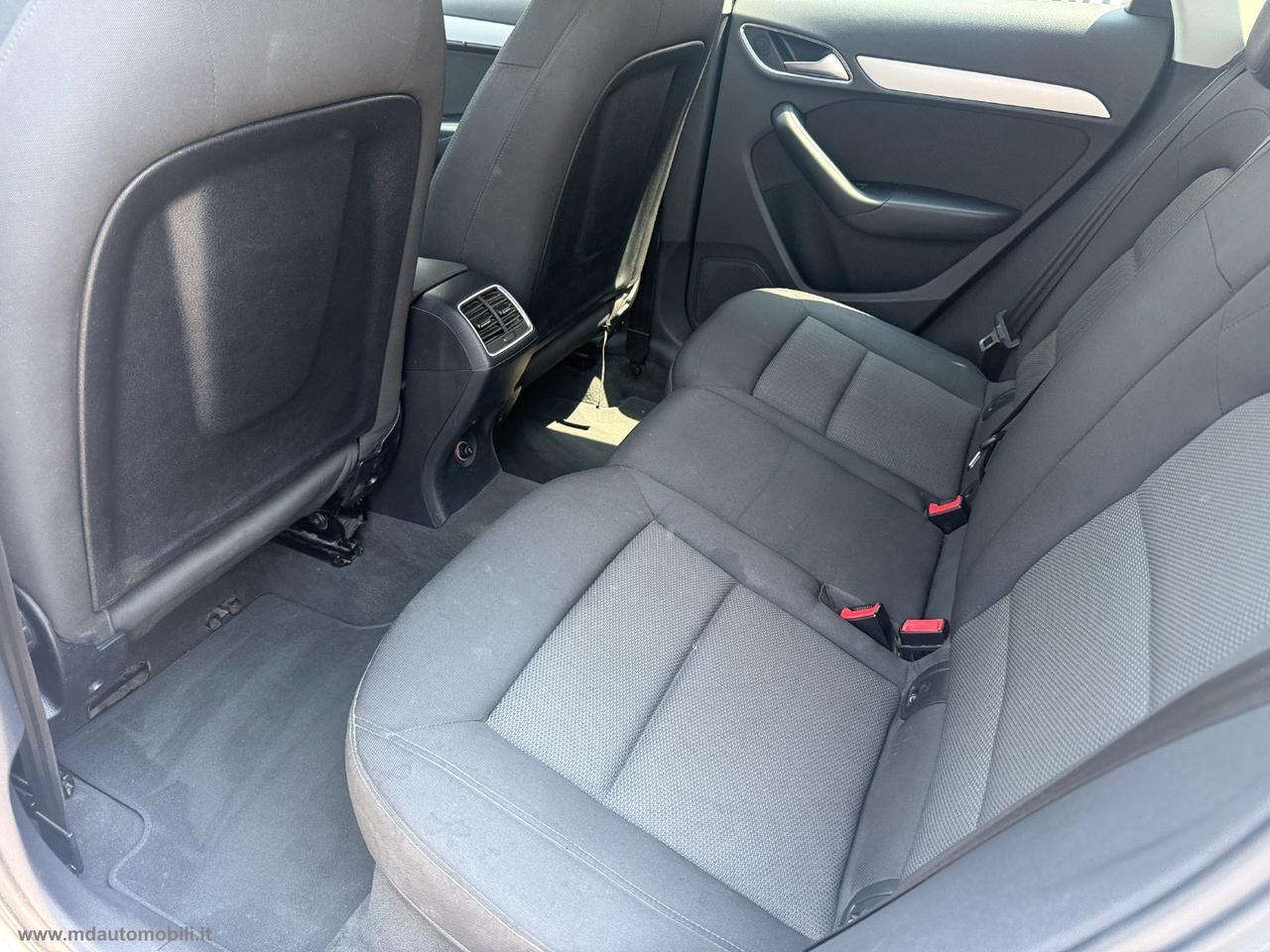 AUDI Q3 2.0 TDI 120CV FARI LED IVA ESPOSTA