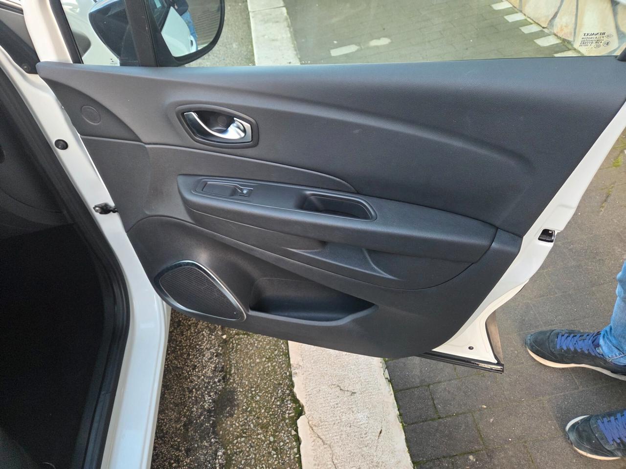 RENAULT CAPTUR 1.5 DCI FULL LED SOLI KM 90000 CERTIF