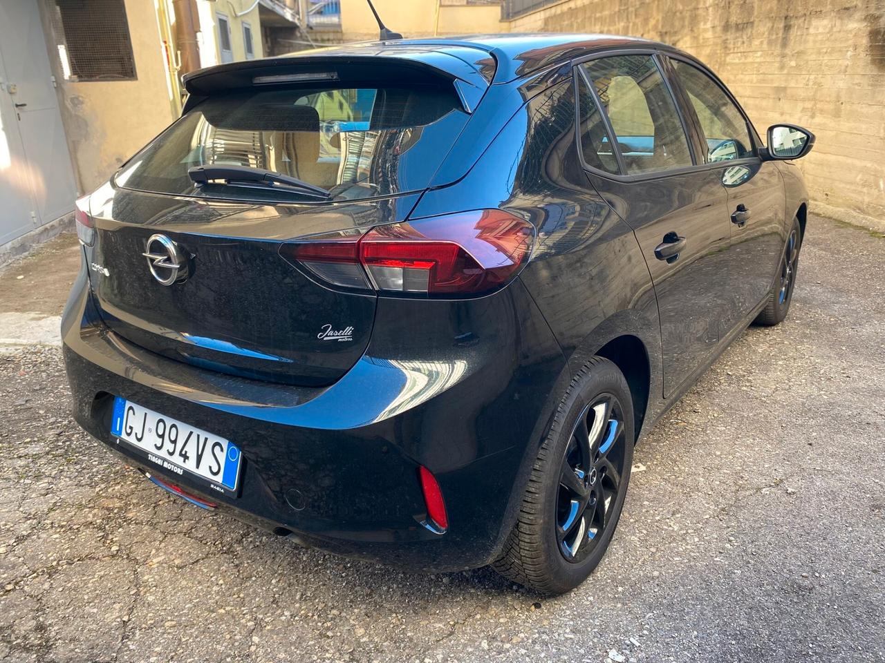 Opel Corsa 1.2 blitz edition ok per neo patentati 35000 km !