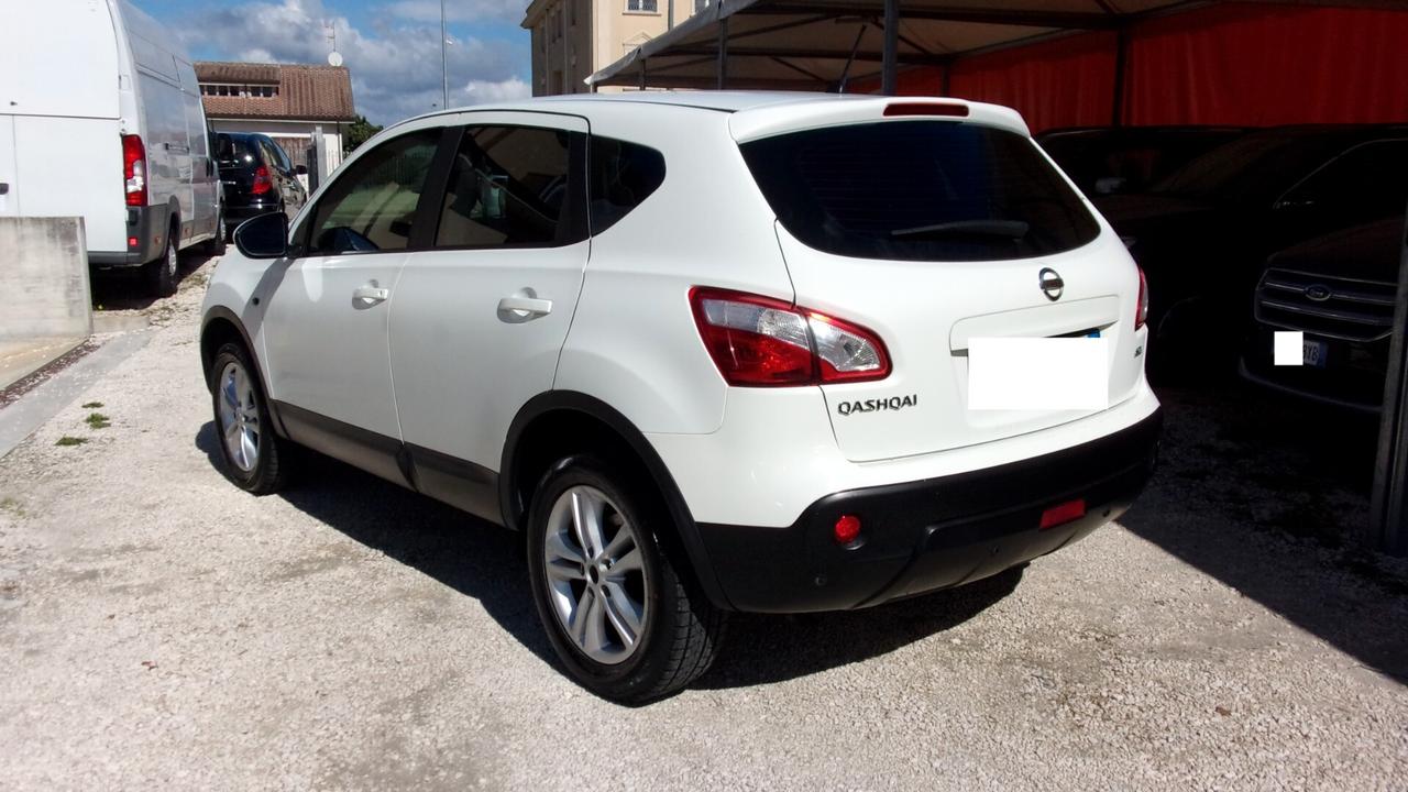 Nissan Qashqai 1.5 dCi DPF Tekna