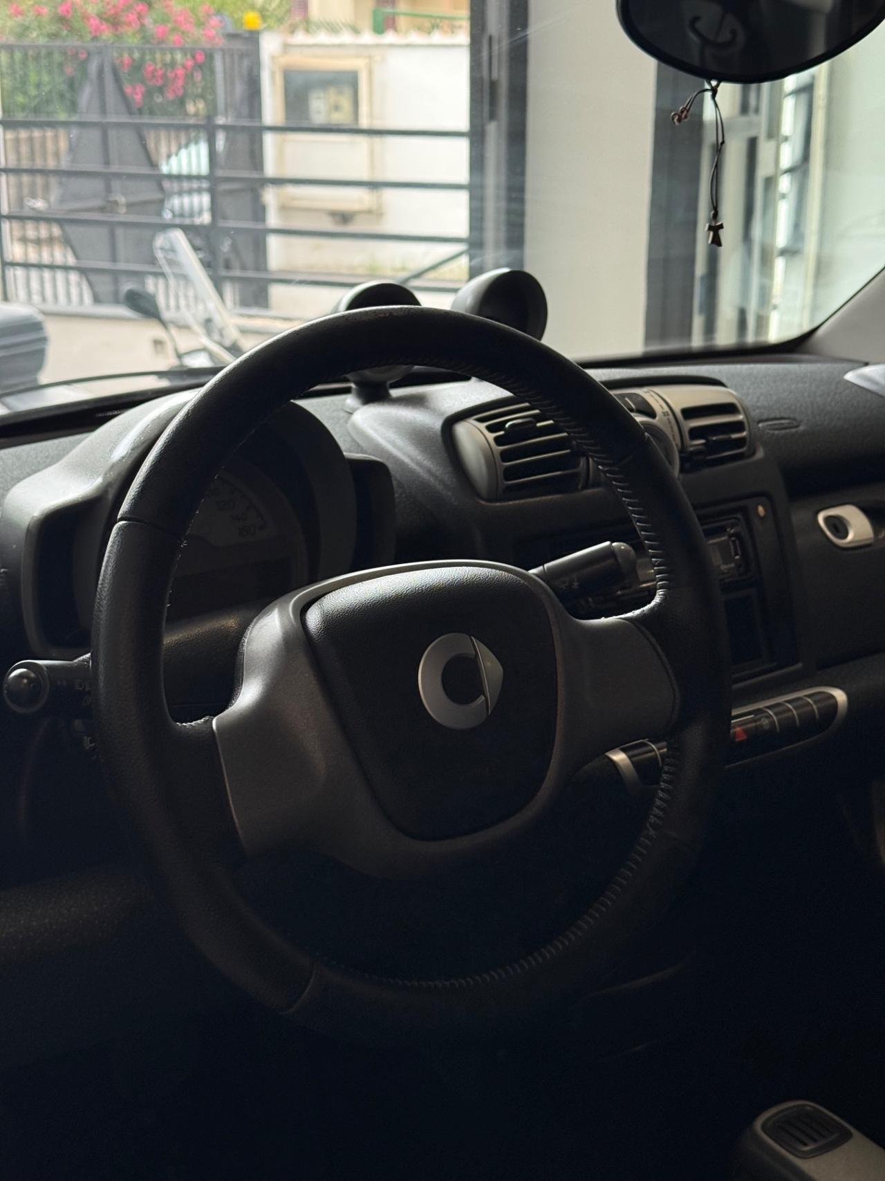 Smart ForTwo 1000 62 kW coupé passion