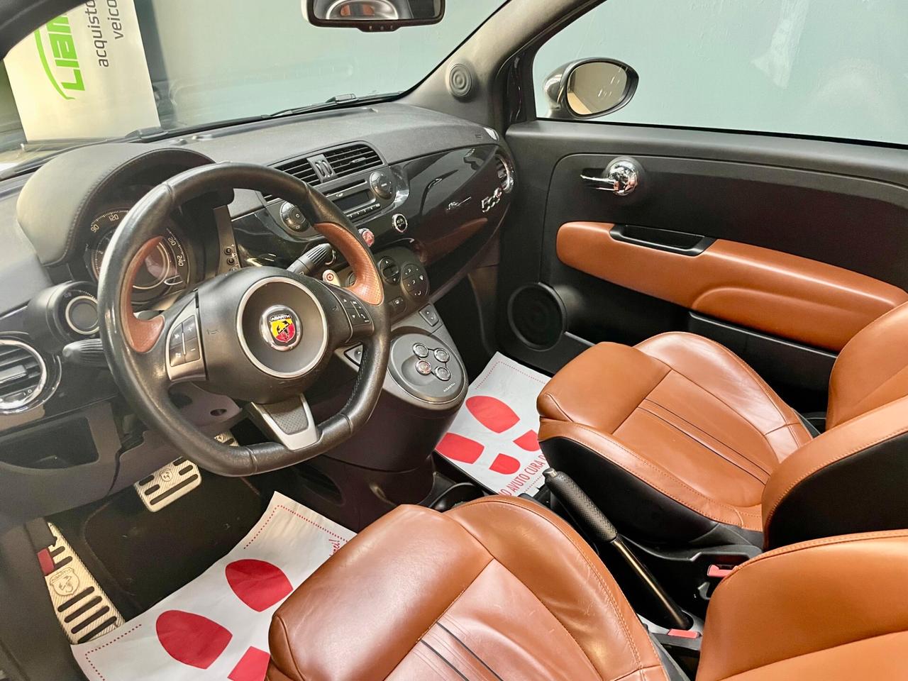 Abarth 500 C 1.4 Turbo T-Jet MTA Custom
