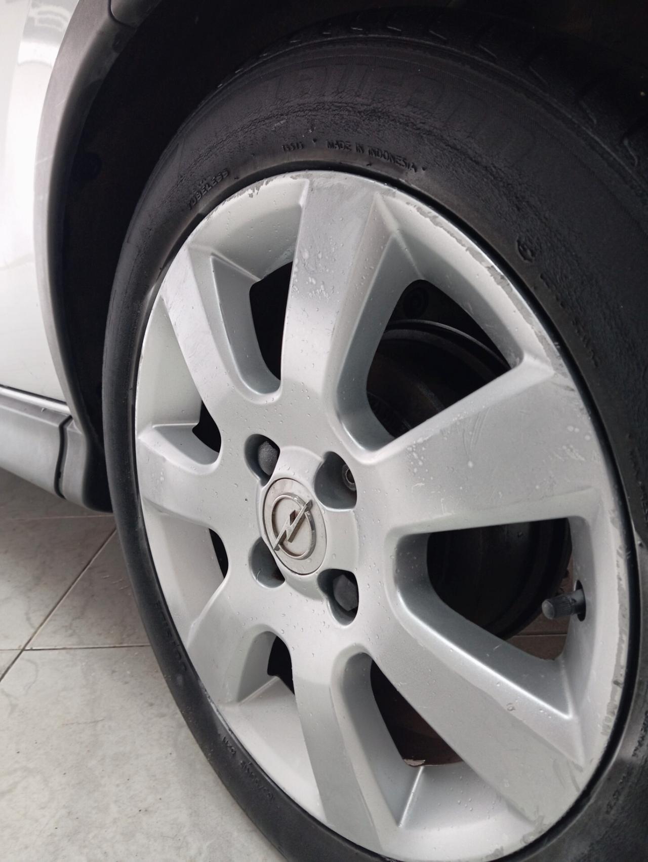 Opel Corsa 1.2 benzina CON GARANZIA